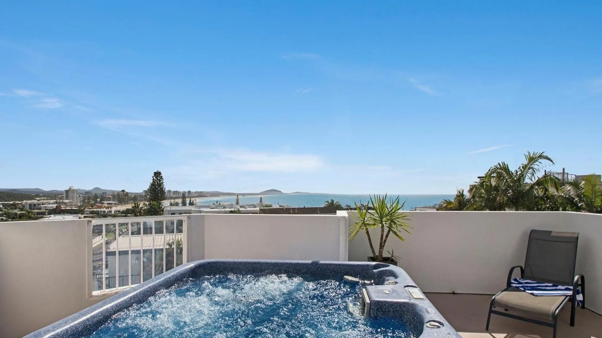 Ocean Vista On Alex Aparthotel Alexandra Headland