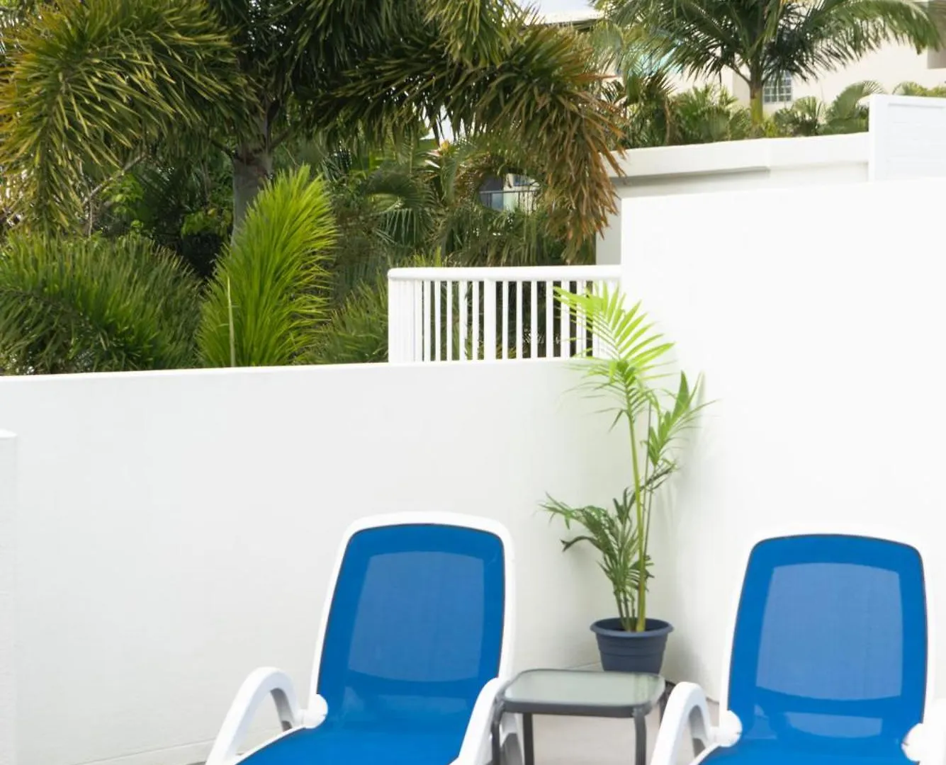 ****  Ocean Vista On Alex Aparthotel Alexandra Headland Australia