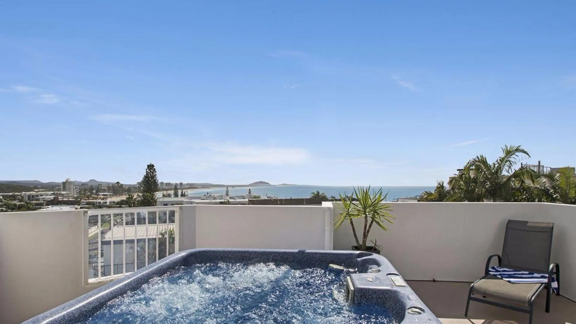 Ocean Vista On Alex Aparthotel Alexandra Headland 4*,  Australia
